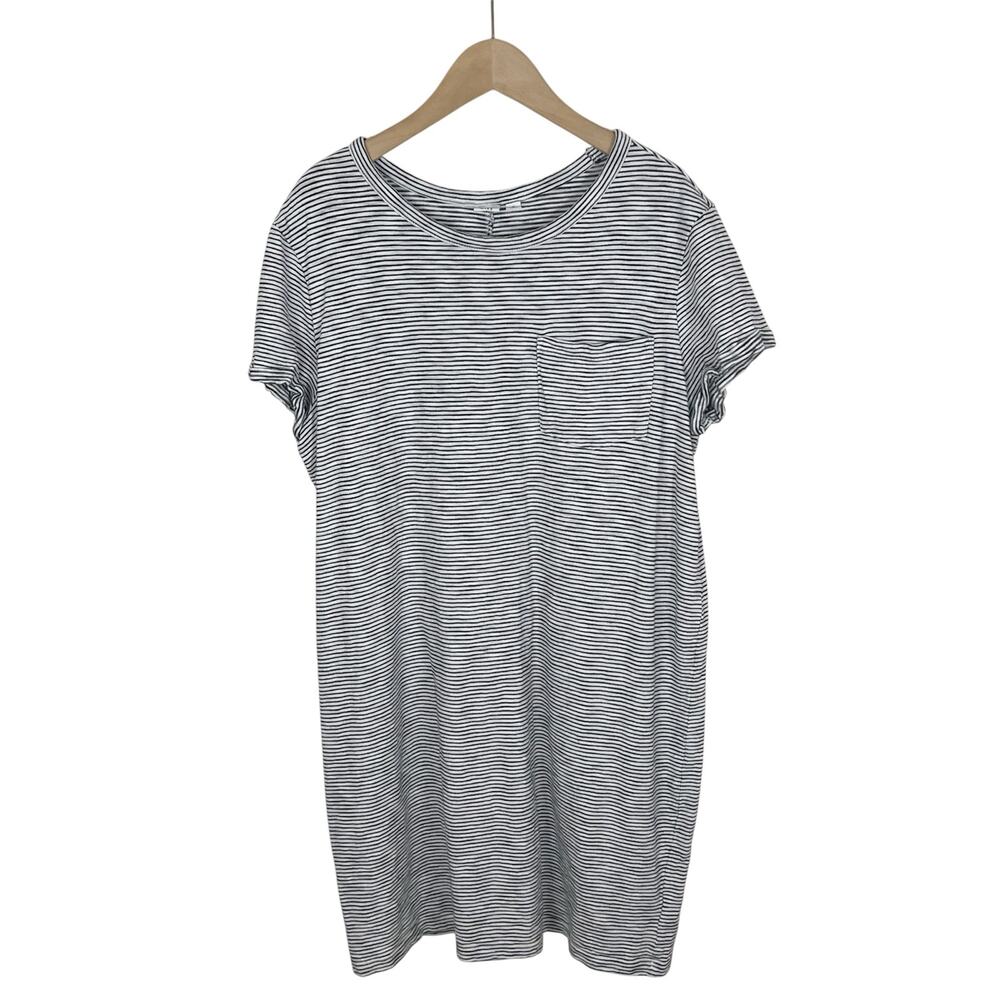 GAP Short Sleeve Pocket T-Shirt Dress in Black and White Stripes Size Medium